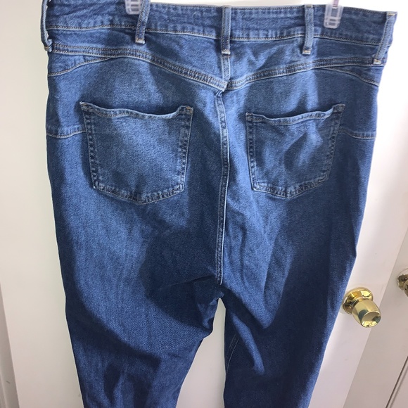 Blue High Rise Denim Jeans No Rips - Picture 3 of 5